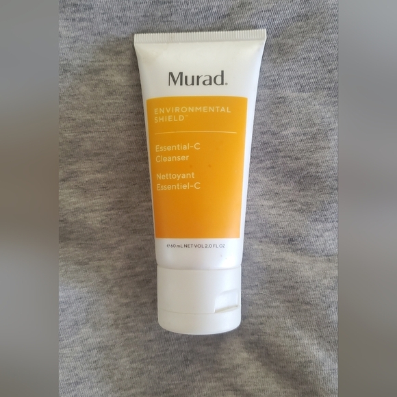 Murad Environmental Shield Essential-C Cleanser - Orange 2.0 Oz 60 Ml - Picture 2 of 5